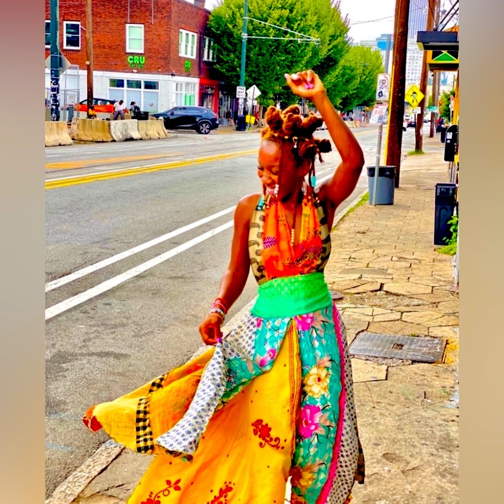 Silk patchquilt backless dress